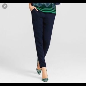 Cabi size 6 Perfect Pull-On Pant NWT